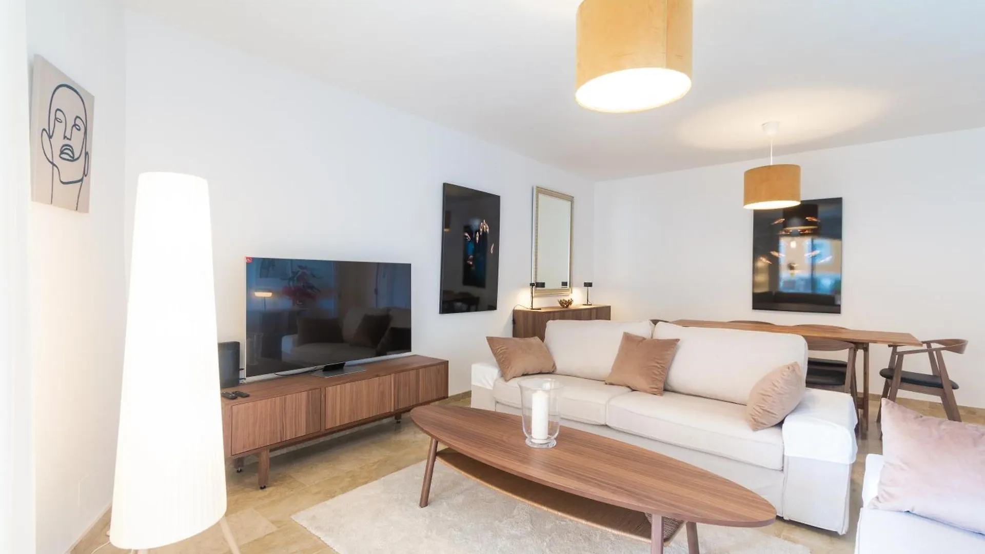 Large Apartment Marbella Del Mar