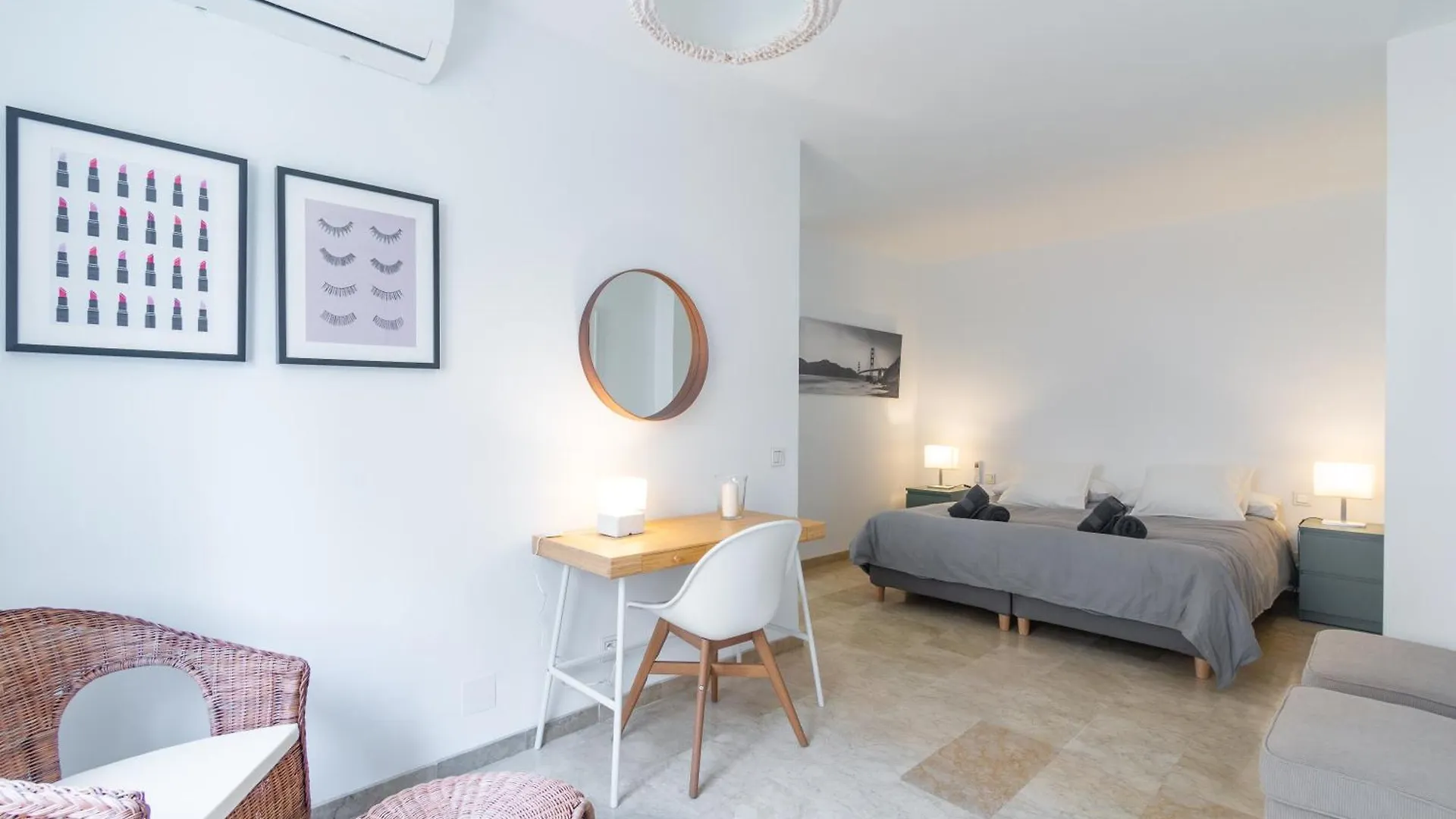 Large Apartment Marbella Del Mar Spain